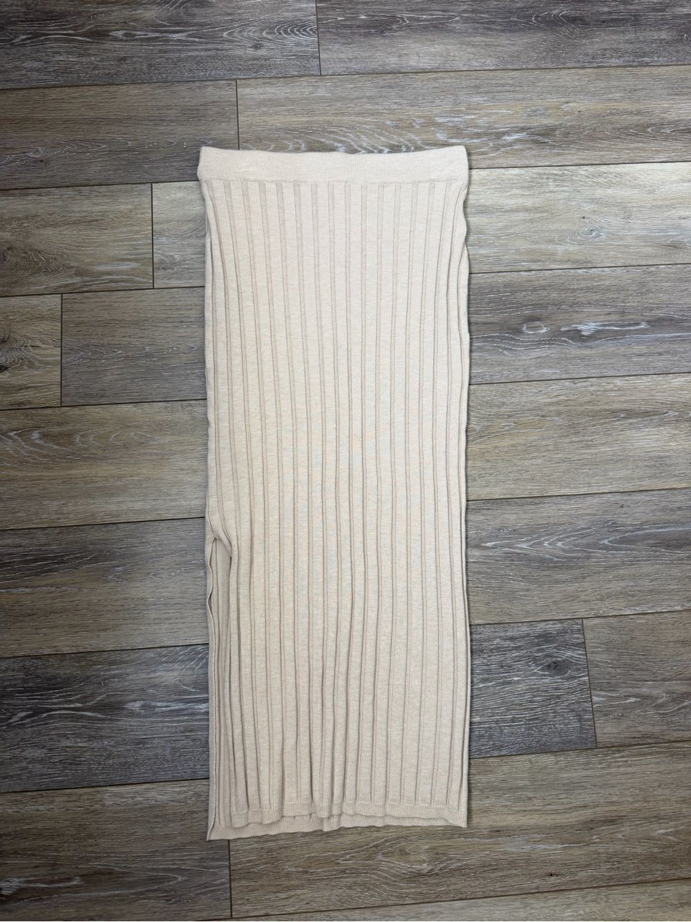 Olive & Oak Ribbed Midi Skirt in Cream Sz M